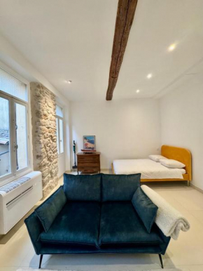 Newly Renovated with old charm